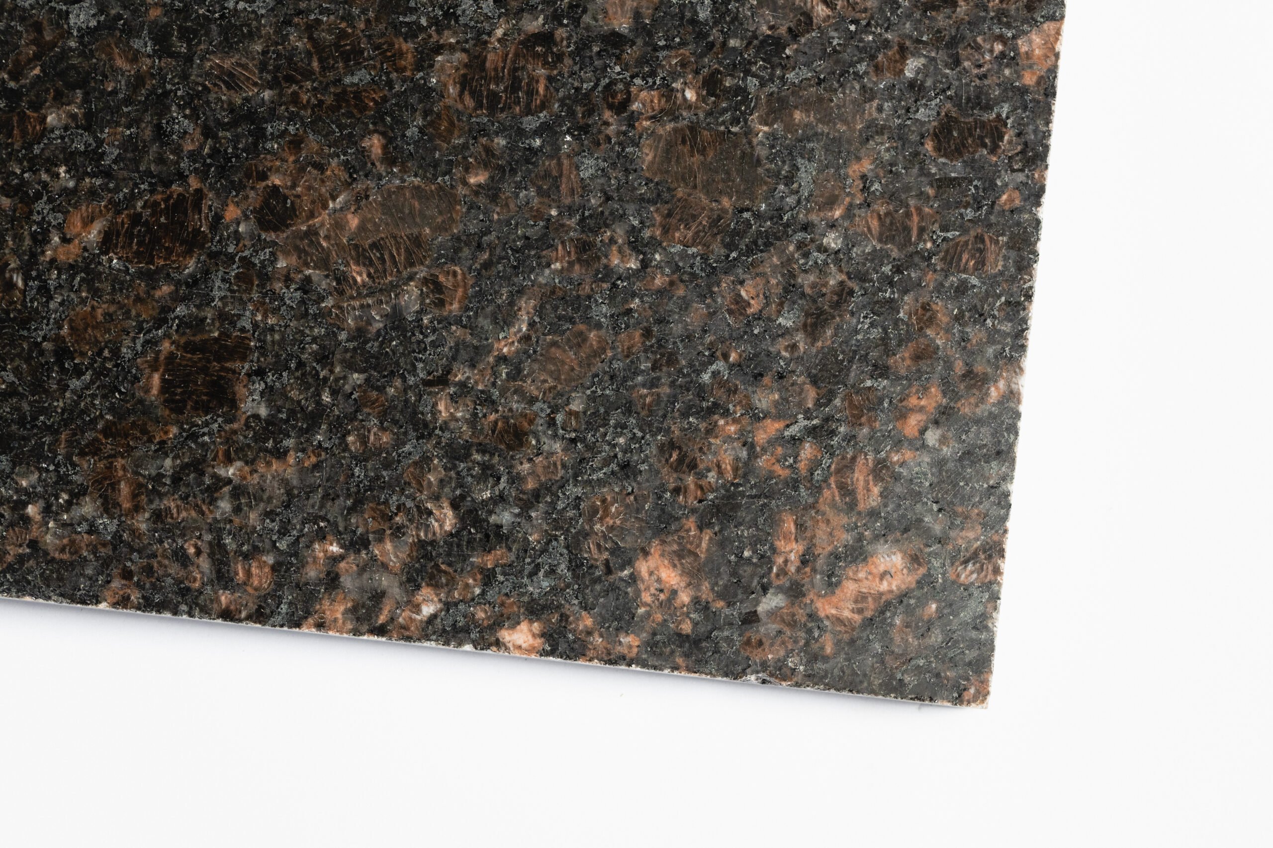 Granit Tan Brown Lustruit - Everstone piatra naturala everstone.ro