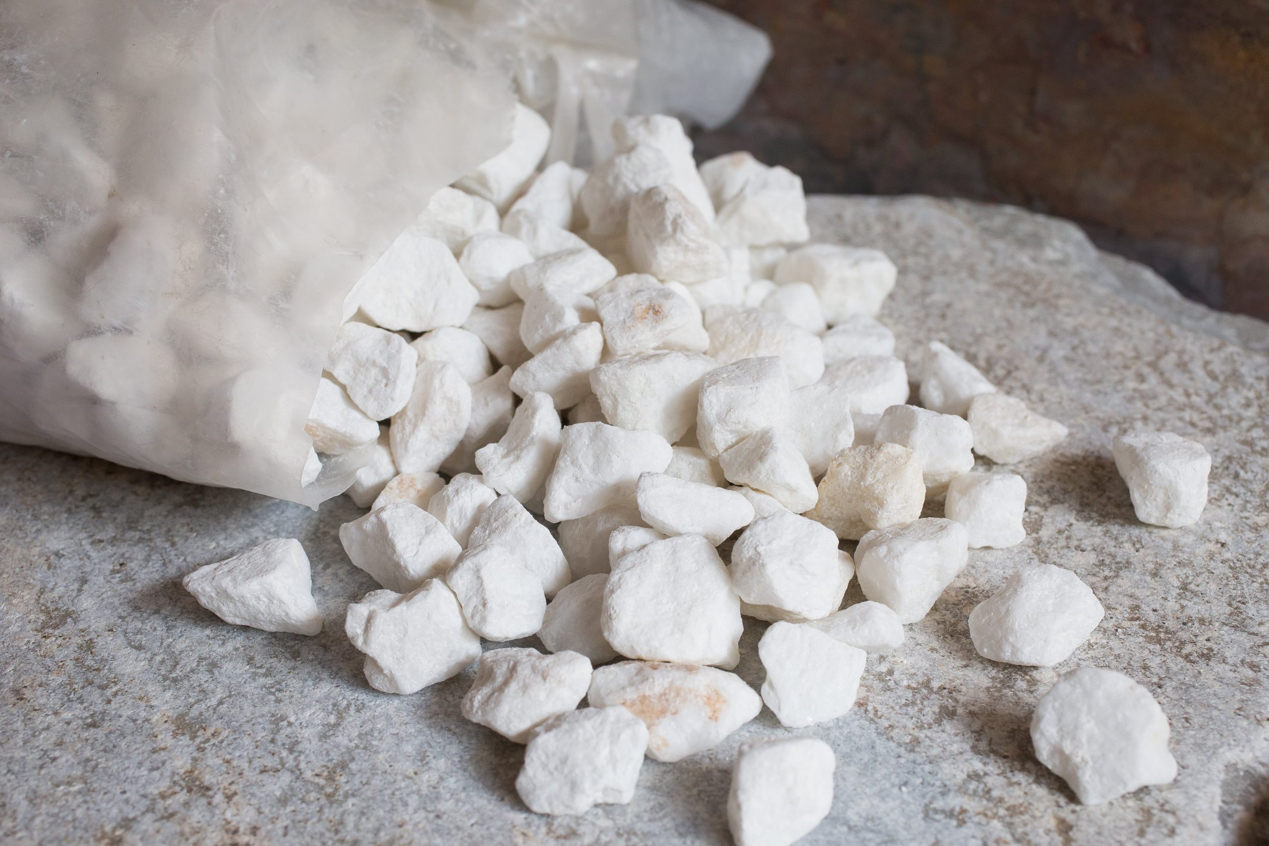 Gravel Marmură albă Thassos (sac 20 kg) - poza produs piatra naturala Everstone
