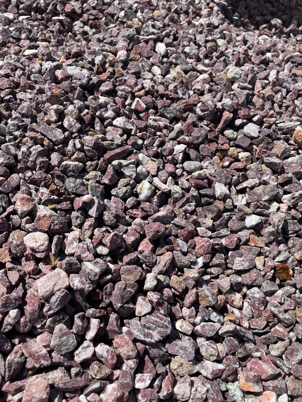 Gravel Red (big bag 1300 kg) - Everstone piatra naturala everstone.ro