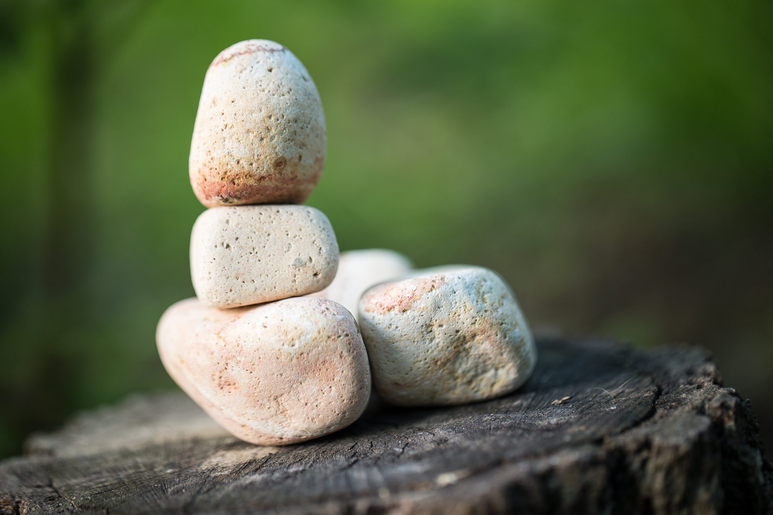 Pebbles Politiko (big bag 1300 kg) - poza produs piatra naturala Everstone